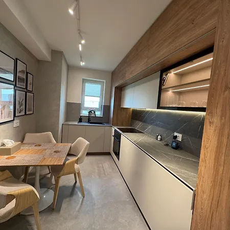 Sweet Memories Premium Coresi Appartamento *